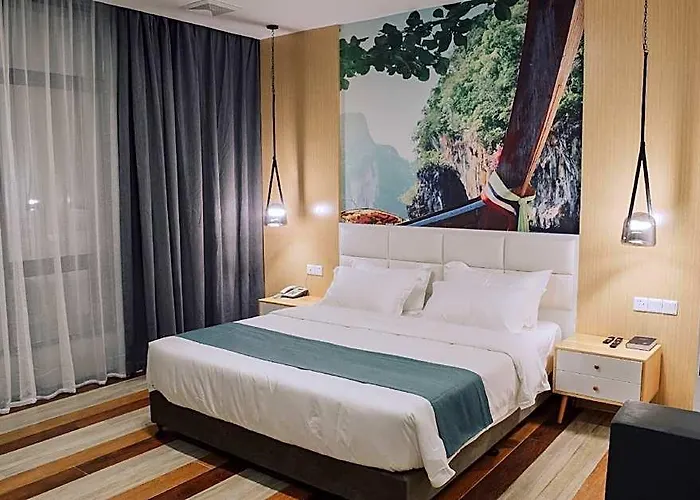 Fan's Baybay Hotell Southern Leyte